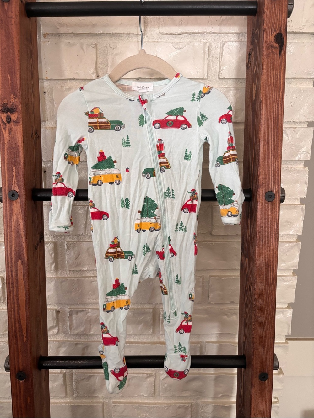 ✨3/$25✨ Holiday Tree Car Print Pajamas